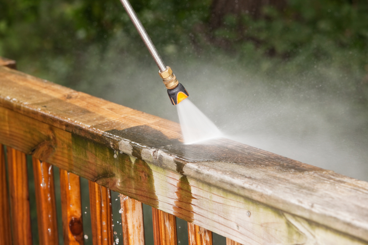 Proper Wood Deck Pressure Washing Practices Pressure Washing Decks 7567